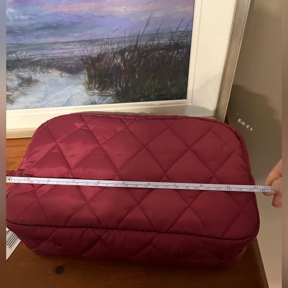 NWT Vera Bradley Ultralight Grand cosmetic case CABERNET - Picture 10 of 13